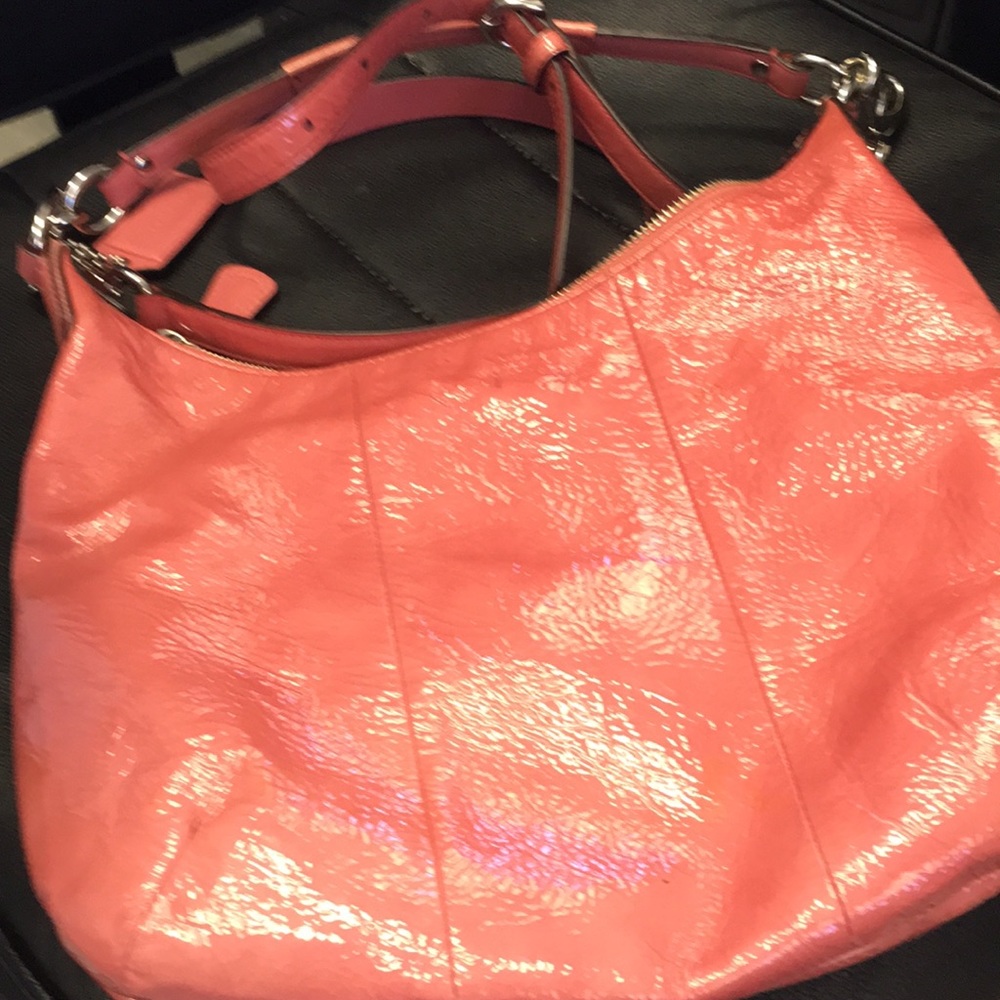 Pink Coach hobo bag - Picture 2 of 7